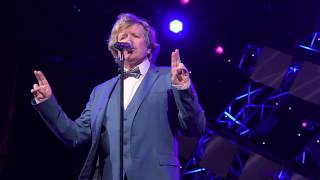 2018 Epcot Hermans Hermits Starring Peter Noone