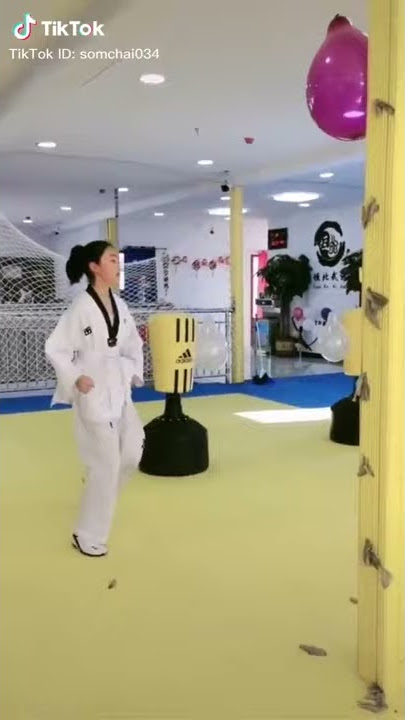 karate lucu