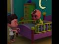 夢の中で歩いてる！？😴 起こしちゃダメな理由は？ #子供向けアニメ #童謡 #教育 #shorts