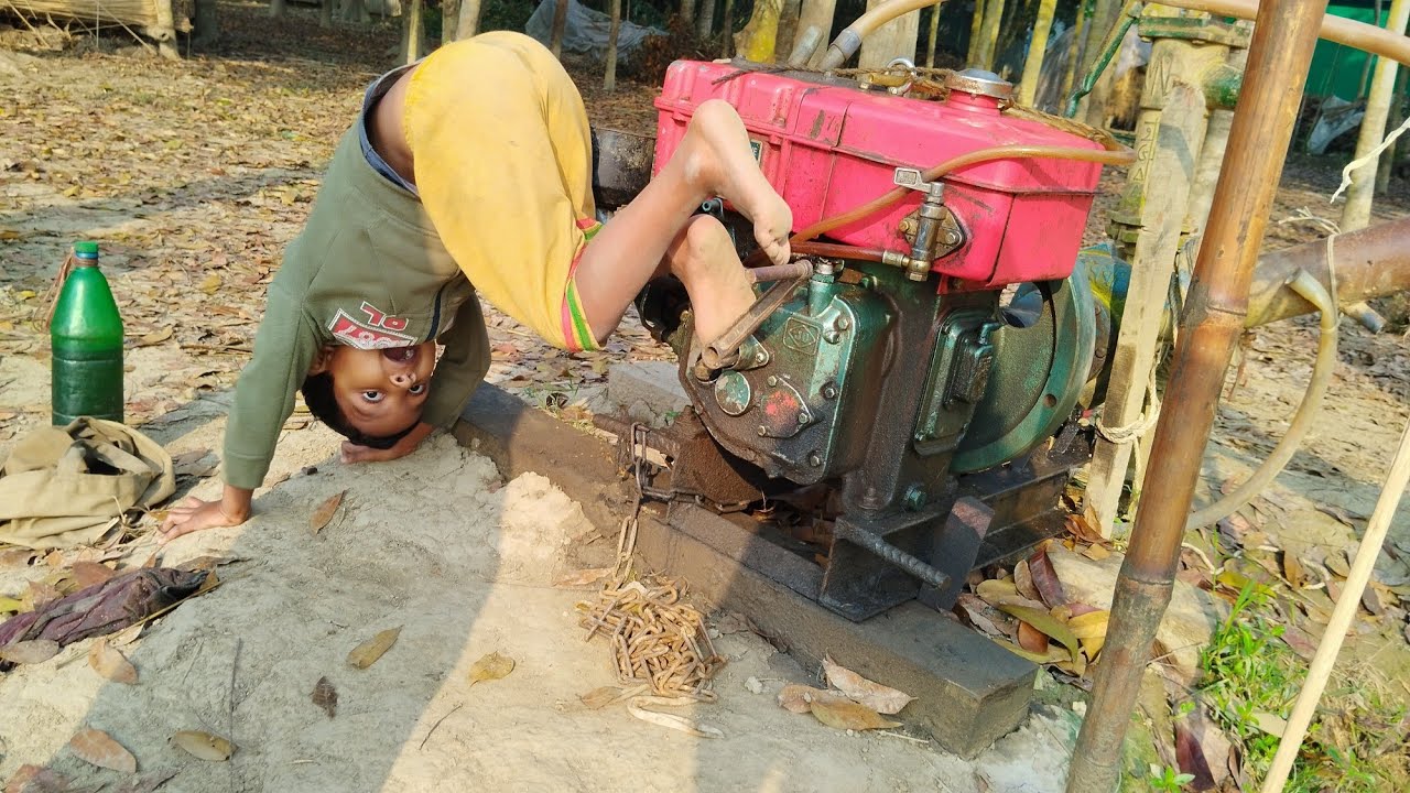 How to Machine Start Video call. Old Village Boy Machines State of Old Machines State.