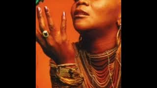 Brenda Fassie - Mpundulu