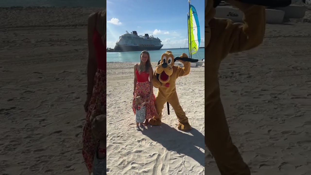 The most perfect day on the island 🏝️🎄 