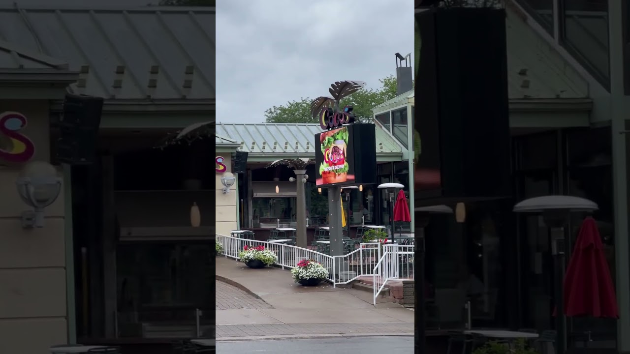 HOLIDAY INN & QUALITY HOTEL, NIAGARA FALLS, CANADA