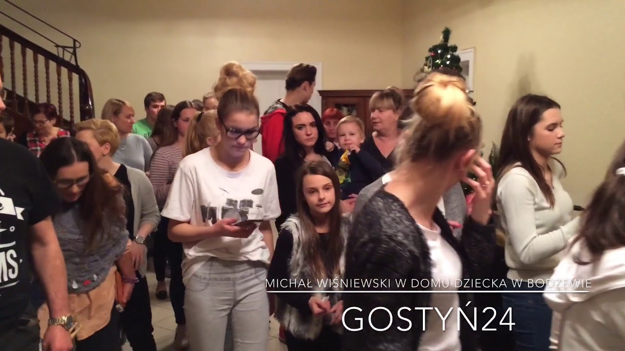 Michał Wiśniewski w Domu Dziecka w Bodzewie