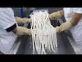 130마리 소에서 직접짭니다! 치즈공장의 신선한 우유로 만든 스트링 치즈 Making string cheese in cheese factory - Korean street food