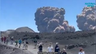 5 Minutes Ago In Italy Due To The Massive Eruption Of Mount Etna In Sicily.