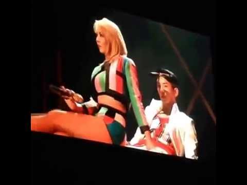 CL lapdance - All Or Nothing in Taiwan