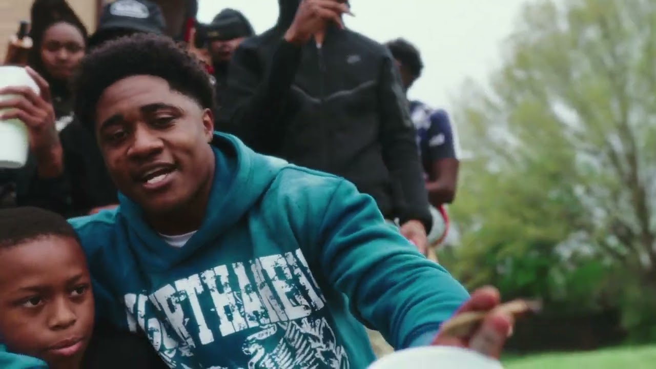 Shadyoaks  Scottie - Mr. Make It Happen ( Shot by @taemuney100 )