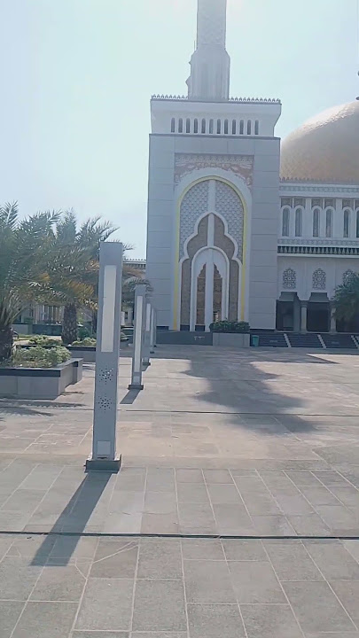 mampir sholat di masjid agung mempawah