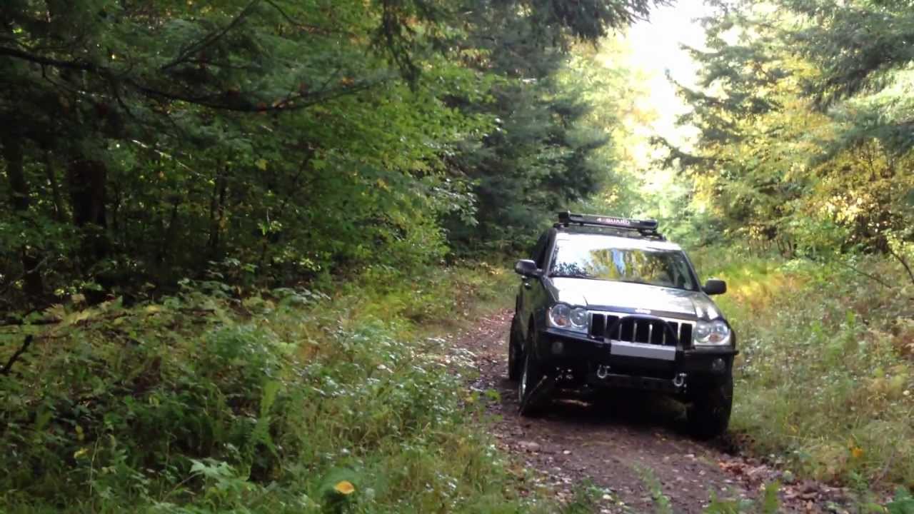 Jeep Grand Cherokee WK Rock Rails - YouTube