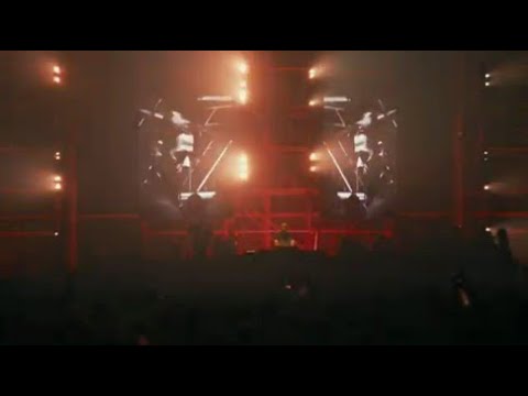 在 YouTube 上观看 Matt Bukovski & Mary Sweet - Rescue l