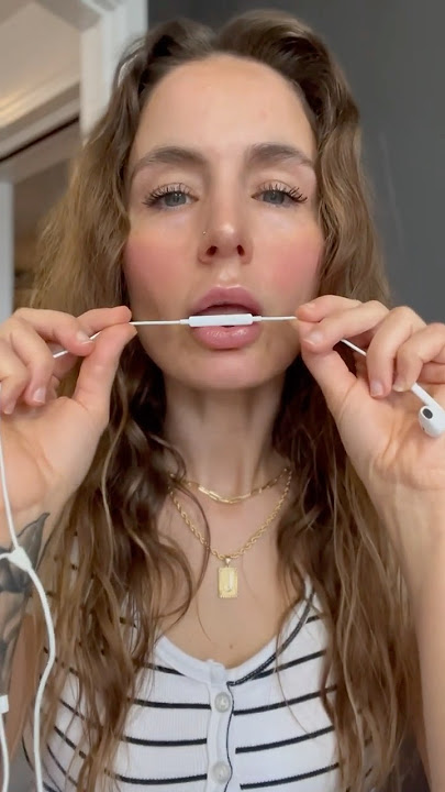 💋MIC NIBBLING (SUPER TINGLY WET MOUTH SOUNDS)💋 #tingles #mouthsounds #asmrsounds #asmrshorts