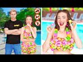 FUNNY WAYS TO SNEAK SNACKS INTO A POOL, PLANE, CONCERT and MOVIE || Cool Life Hacks by 123 GO! FOOD