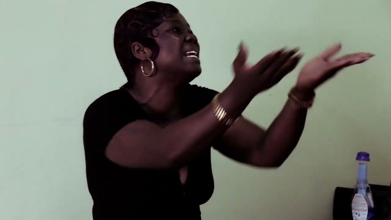 La dame de fer - Zackougla feat Moa Minga