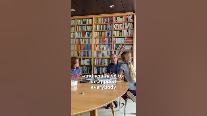 'What’s it like to be famous?' In conversation with child reporters from Dein Spiegel #short #shorts