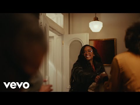 Fight For You (From the Original Motion Picture &quot;Judas and the Black Messiah&quot; (Official Video))