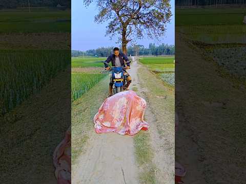 The man was passing by on the road.#villagefunny520 #shorts #funny #comedy #trending #viralvideo