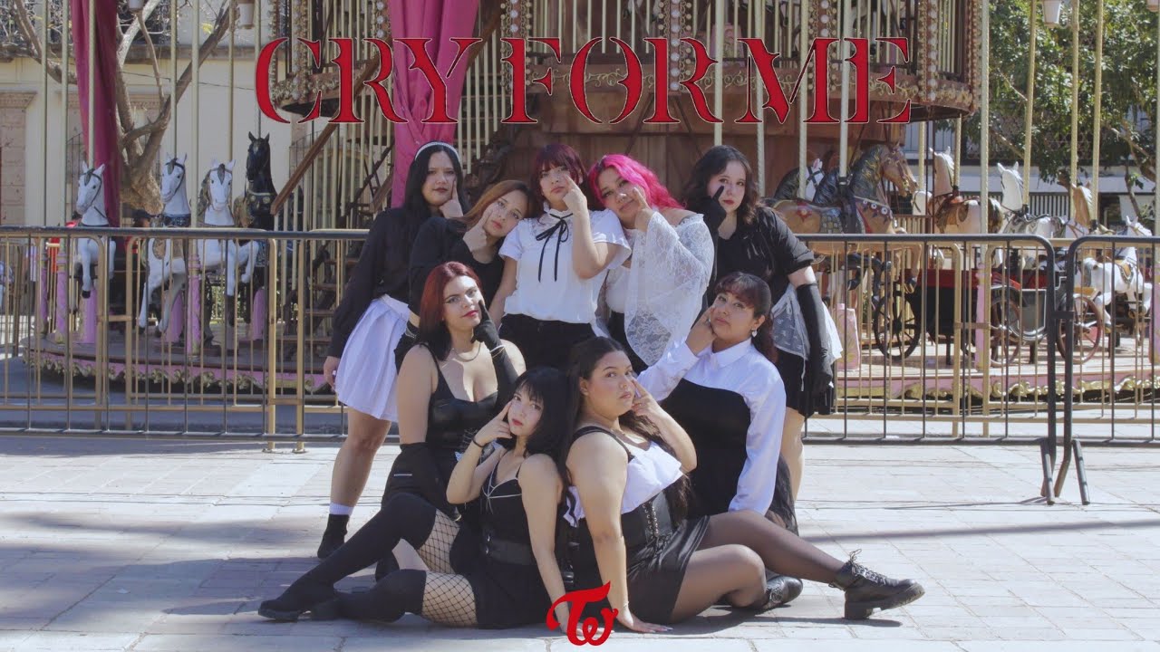 [K-POP IN PUBLIC MÉXICO VALENTINE'S SPECIAL] TWICE (트와이스) － 