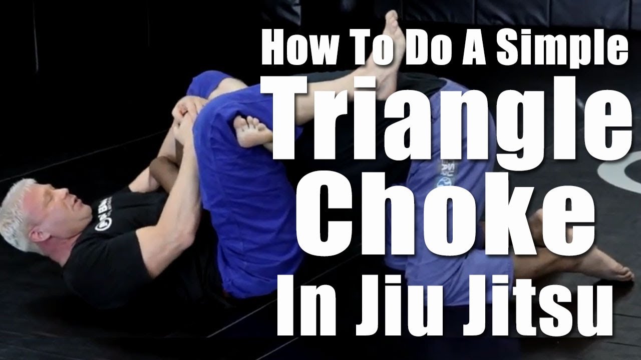 How To Do A Simple Triangle Choke In Jiu Jitsu - YouTube