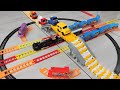 Mencari dan Merakit kereta api diesel classic adaptation, kereta api Thomas and Friends trackmaster