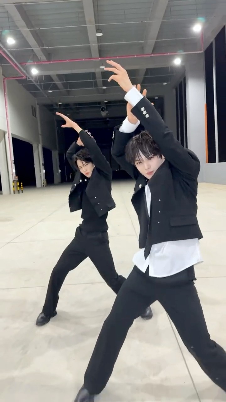 君と繋ぐ X to Z #AEN #A_NEW_ERA_OF_NOW #XtoZ #fromAEN - YouTube