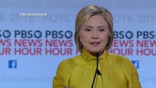 Clinton, Sanders battle on foreign policy