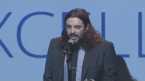 Shaun Morgan Wins Artistic Expression Award (Rise Above This w/ Speech)