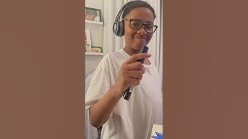 Sonic 4 Different Ways with POSCA Markers!!!!!!!