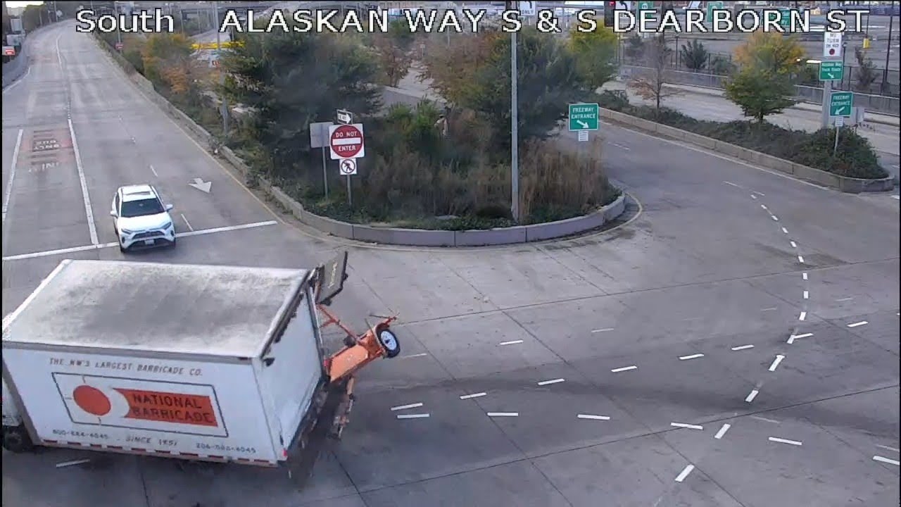 Seattle: National Barricade Box Truck Driver Runs Red Light & Gets T ...