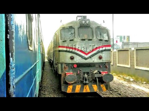 هذا ما حدث عندما حاول جرار EMD JT22 : 3227 ان يسبق جرار Henschel : 3111