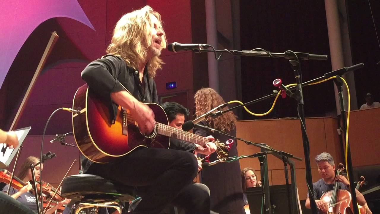 Tommy Shaw & CYO - Sing for the Day - YouTube
