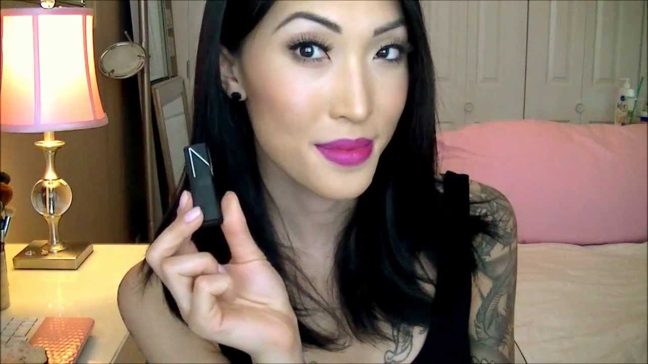 Lip Of The Day - Pink - YouTube