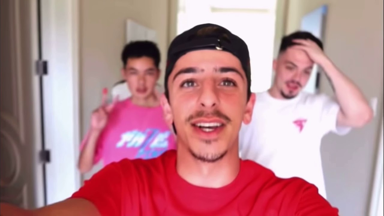 Crimson FaZe Rug Part 5 YouTube