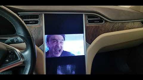 Showing Netflix/Youtube responsiveness and layout in 2016 Model S with infotainment upgrade