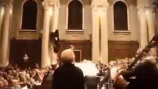 Adzan di Katedral Masjid Cordova