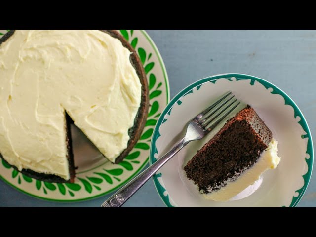 A Delicious Guinness Cake for St. Paddy