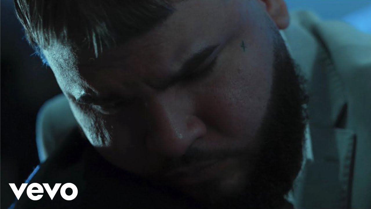 Onell Diaz, Farruko - Incompleto (Official Video) Onell Diaz, Farruko - Incompleto (Official Video)