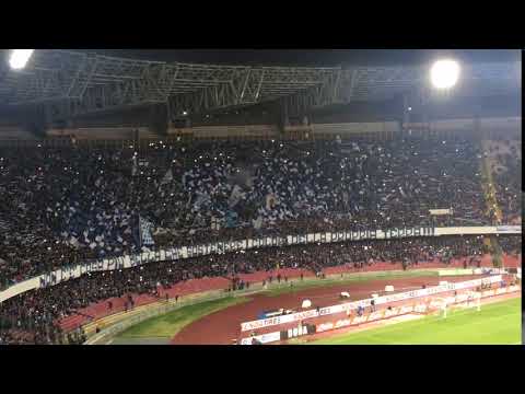 Napoli,  curva B: “Non c’è cosa più bella che sostenere i colori della propria terra”.