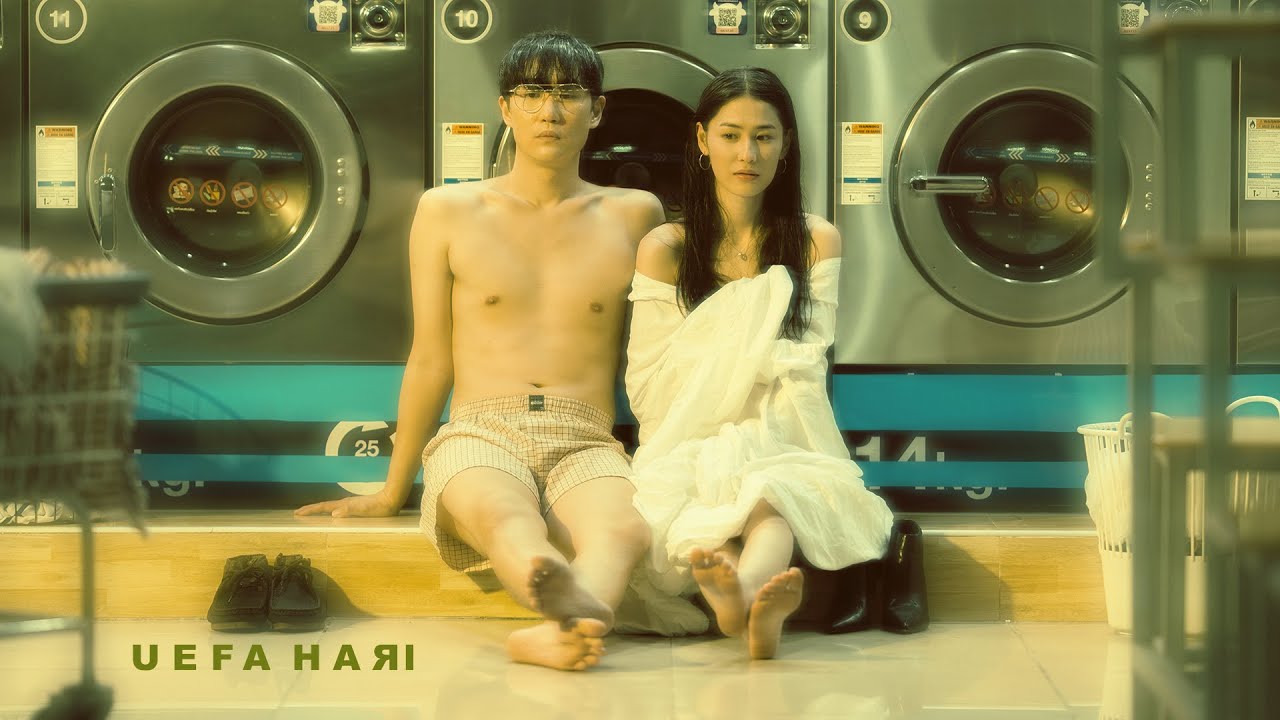 ปกเพลง อยู่ตรงนั้น — PROJECT H