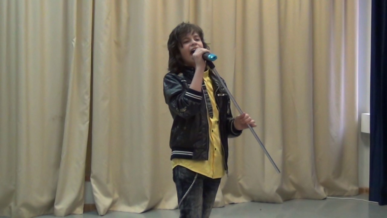 Ивайло Филиппов- I Want to Break Free (Queen) - YouTube