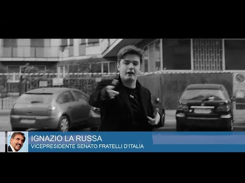 La Russa: "Mio figlio fa il rapper, canta 'sono tutto fatto'.Ma se lo becco con la droga lo ammazzo"