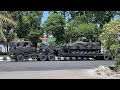 Keren Tank Latpur Melintas Dengan Truck Trailer Scania