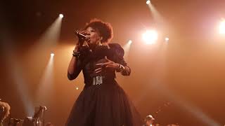 Joniece Jamison Africa avec la tournée des années 80