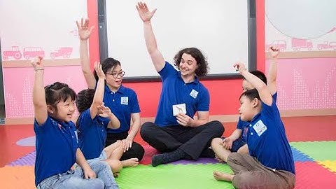 Learning English with Apollo | Các bạn nhỏ học phát âm tiếng Anh như thế nào?