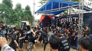 Download Lagu JERITAN BABI FULL SHOW bumijawa undergorund vol2 at bumijawa MP3