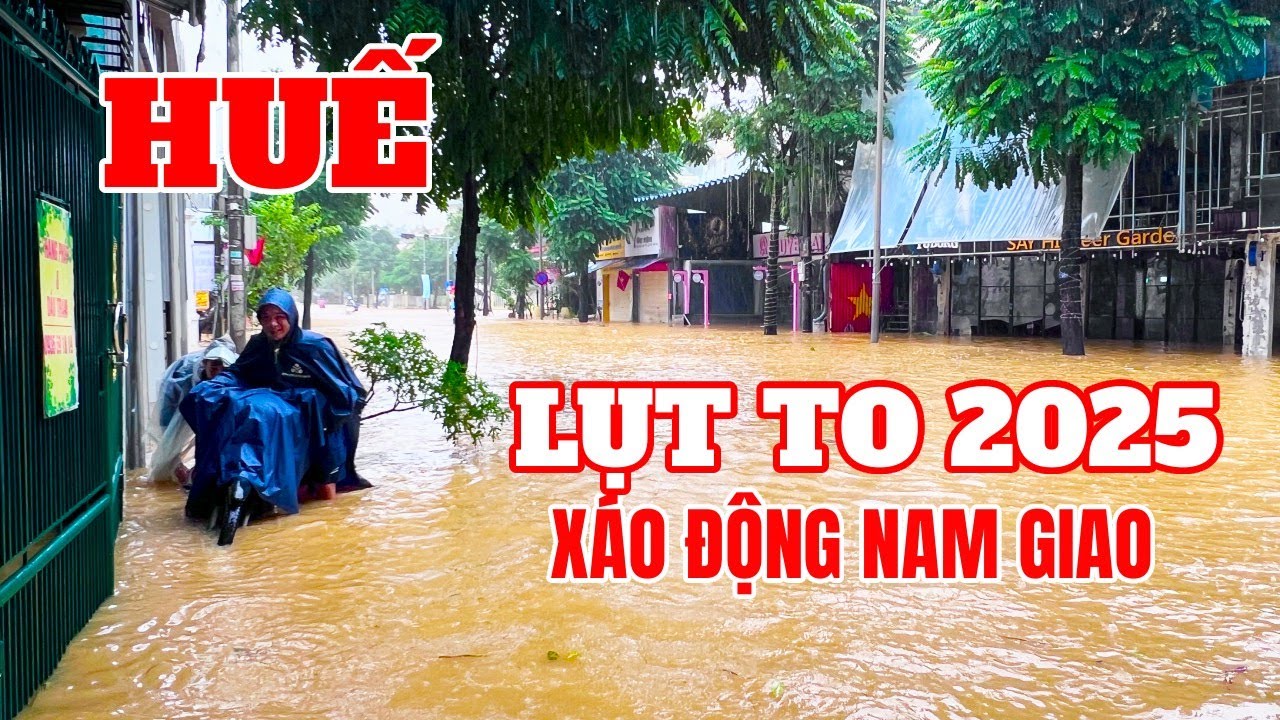 Huế nước lụt gây xáo động chảy xiết ngay cả vùng cao Nam Giao - Nhiều người tìm cách vượt lũ