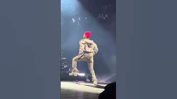 Thumbnail of Justin Bieber dancing to his new song Daisies 😂🤭 #shorts #justinbieber #haileybieber #selenagomez