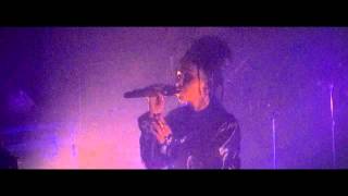 FKA Twigs - LIGHTS ON live at La Maroquinerie Paris, France 14.10.2014