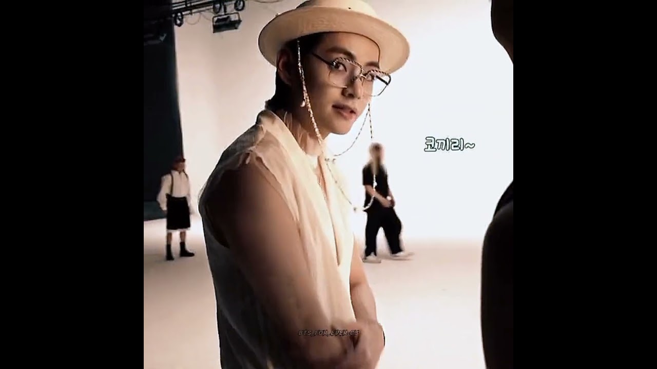 BTS V in a Bollywood love story 💕 | Yemmi Yemmi edit 