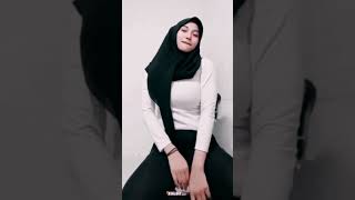 Ukhti Goyang ⁉️#shorts #shortvideo #viral #ukhti #goyang #goyangtiktok #tante #jilbab #model #enak